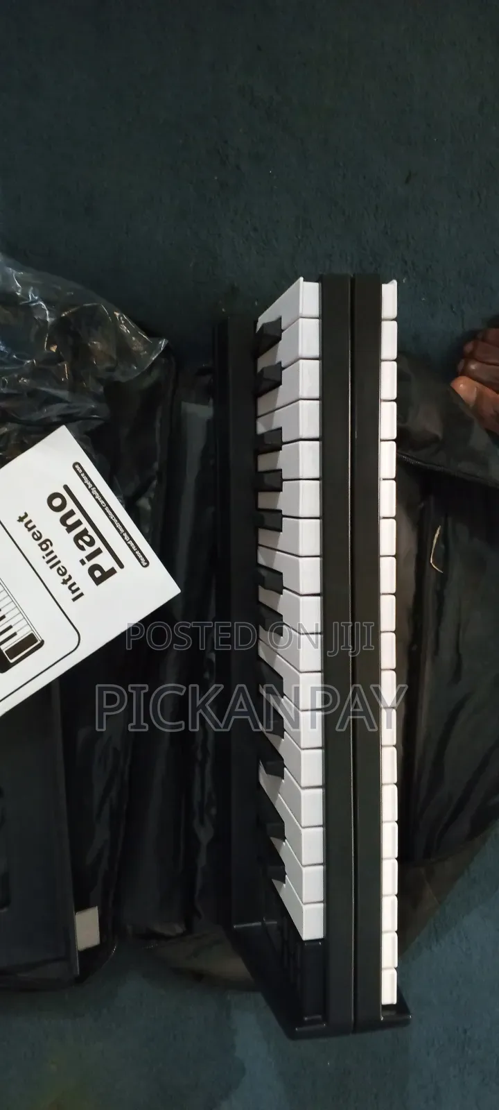 Intelligent Piano