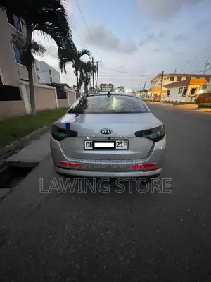 Kia K5 2.0 T-GDI 2011 Silver