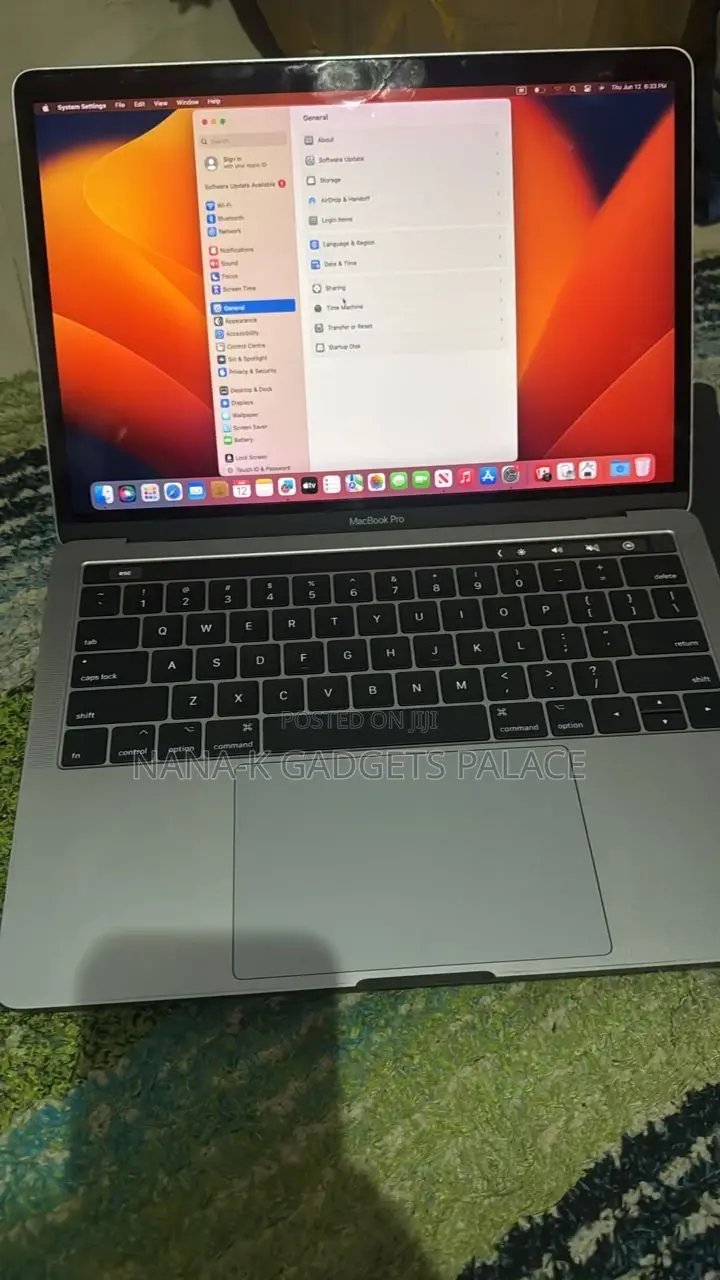 Laptop Apple MacBook Pro 16GB Intel Core i5 SSD 512GB