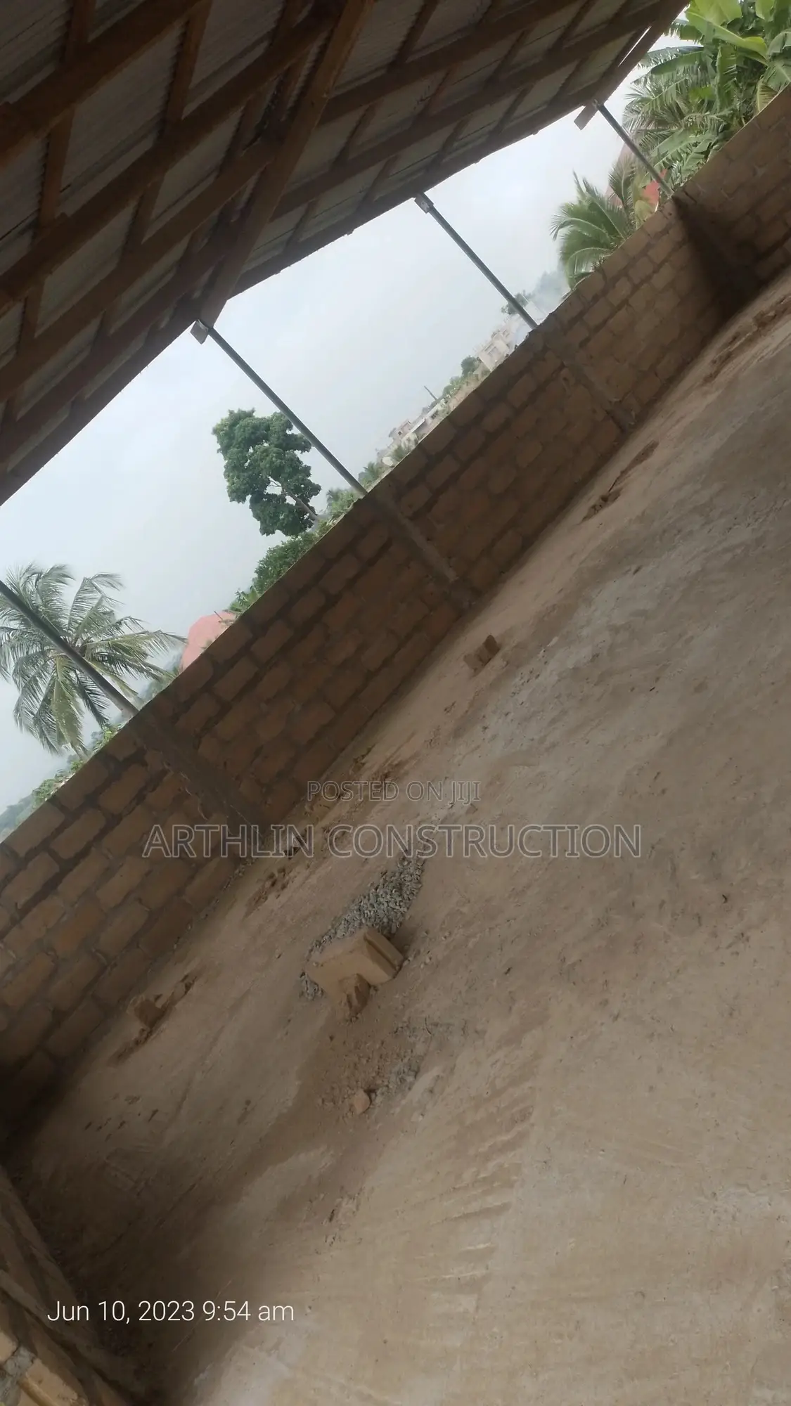Commercial Property Adjacent Swedru Secondary School for Rent