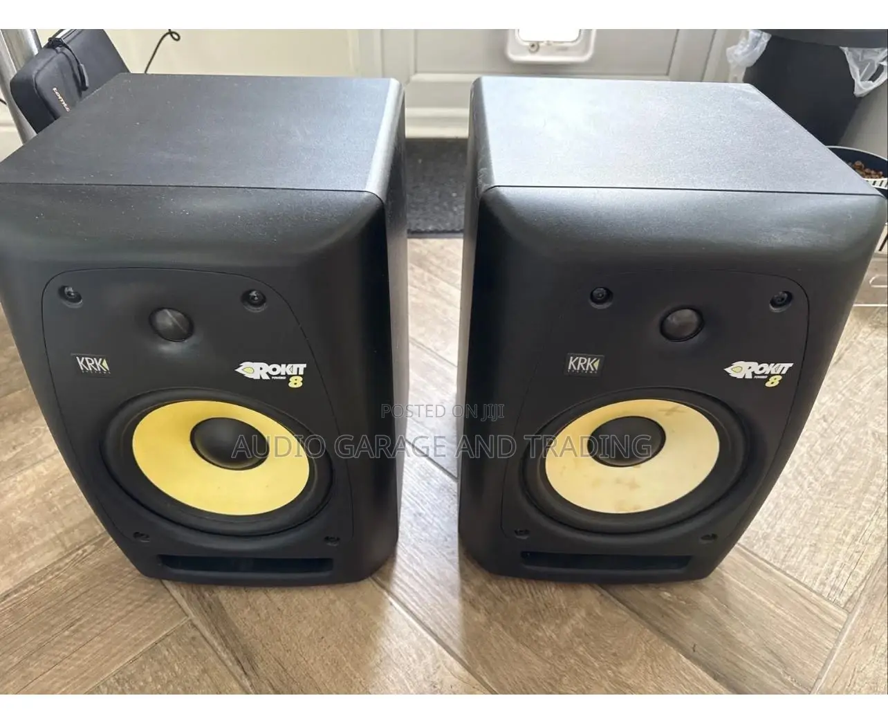 Studio Monitor