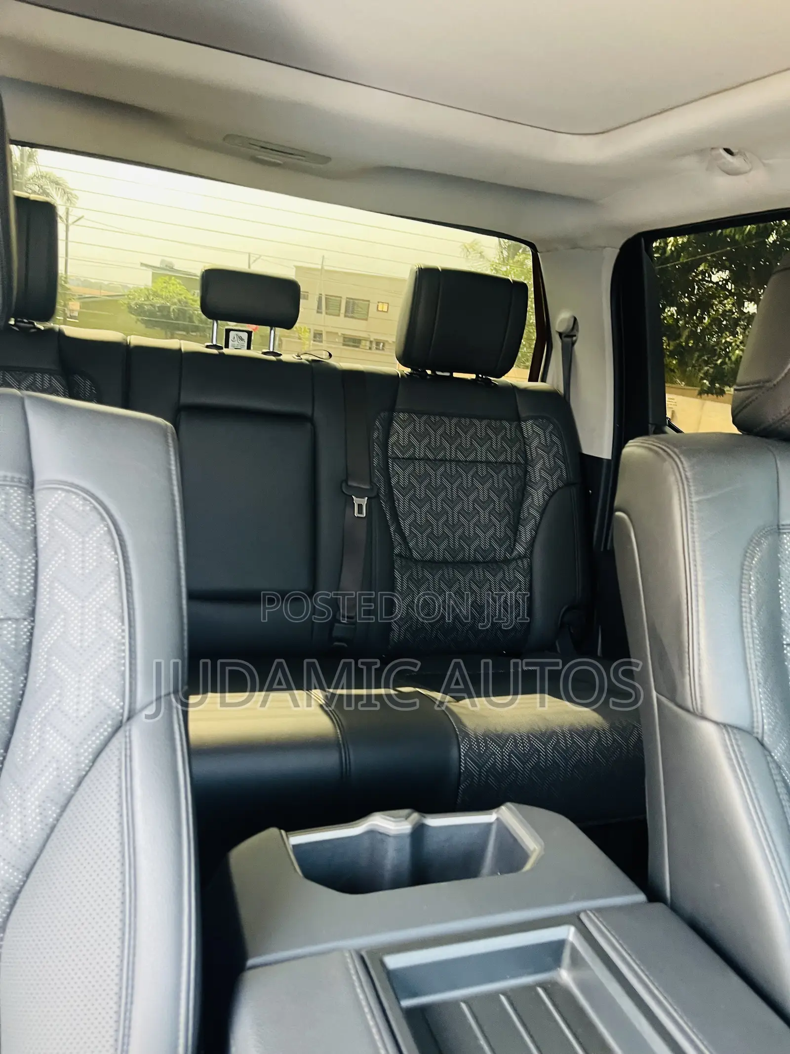 Toyota Tundra Limited 2022 Green