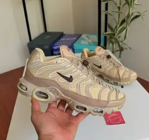 Nike Air Max Plus