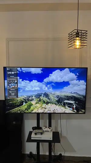 2022 55” Lg Thinq Ai Smart Tv From Germany
