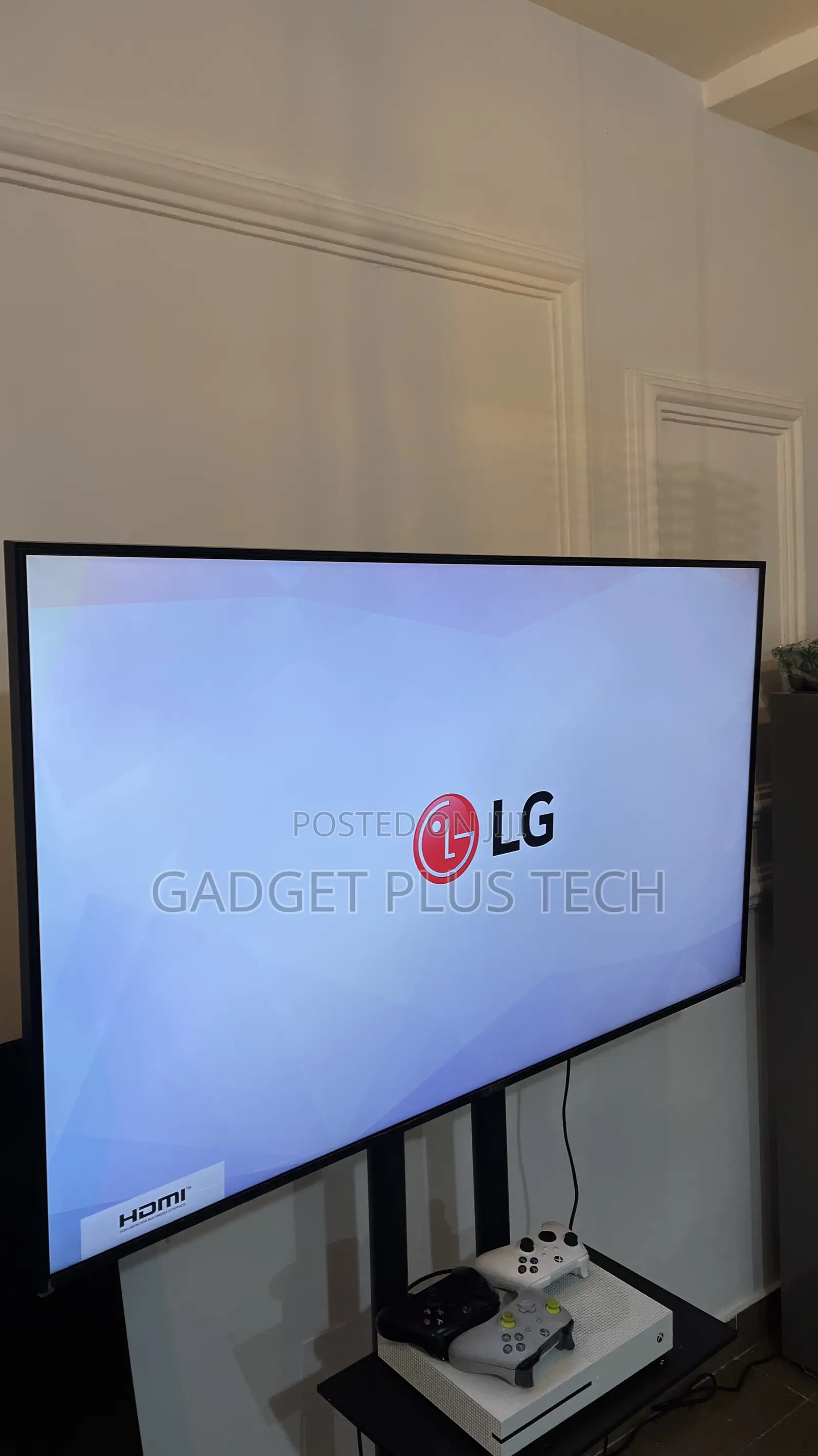 2022 55” Lg Thinq Ai Smart Tv From Germany