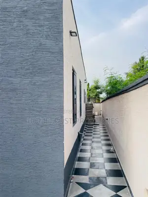 3bdrm Duplex in Hometrust Properties, Ablekuma for sale