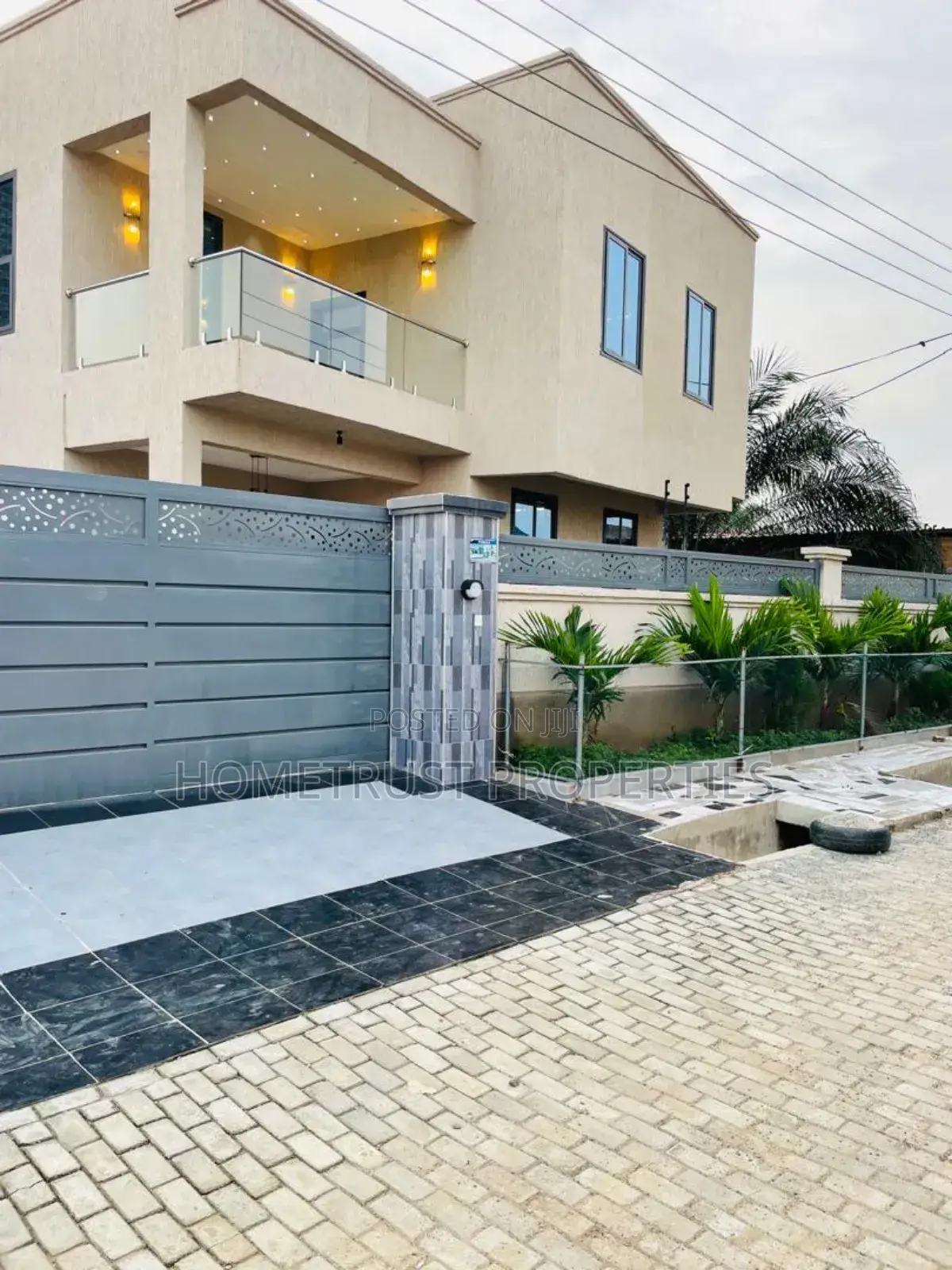 4bdrm House in Home Trust, Ablekuma for sale