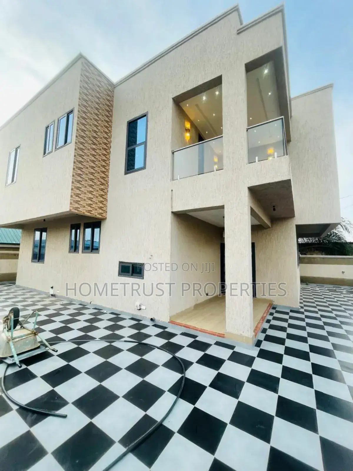 4bdrm House in Home Trust, Ablekuma for sale