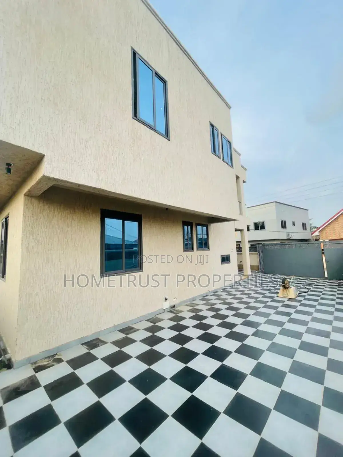 4bdrm House in Home Trust, Ablekuma for sale