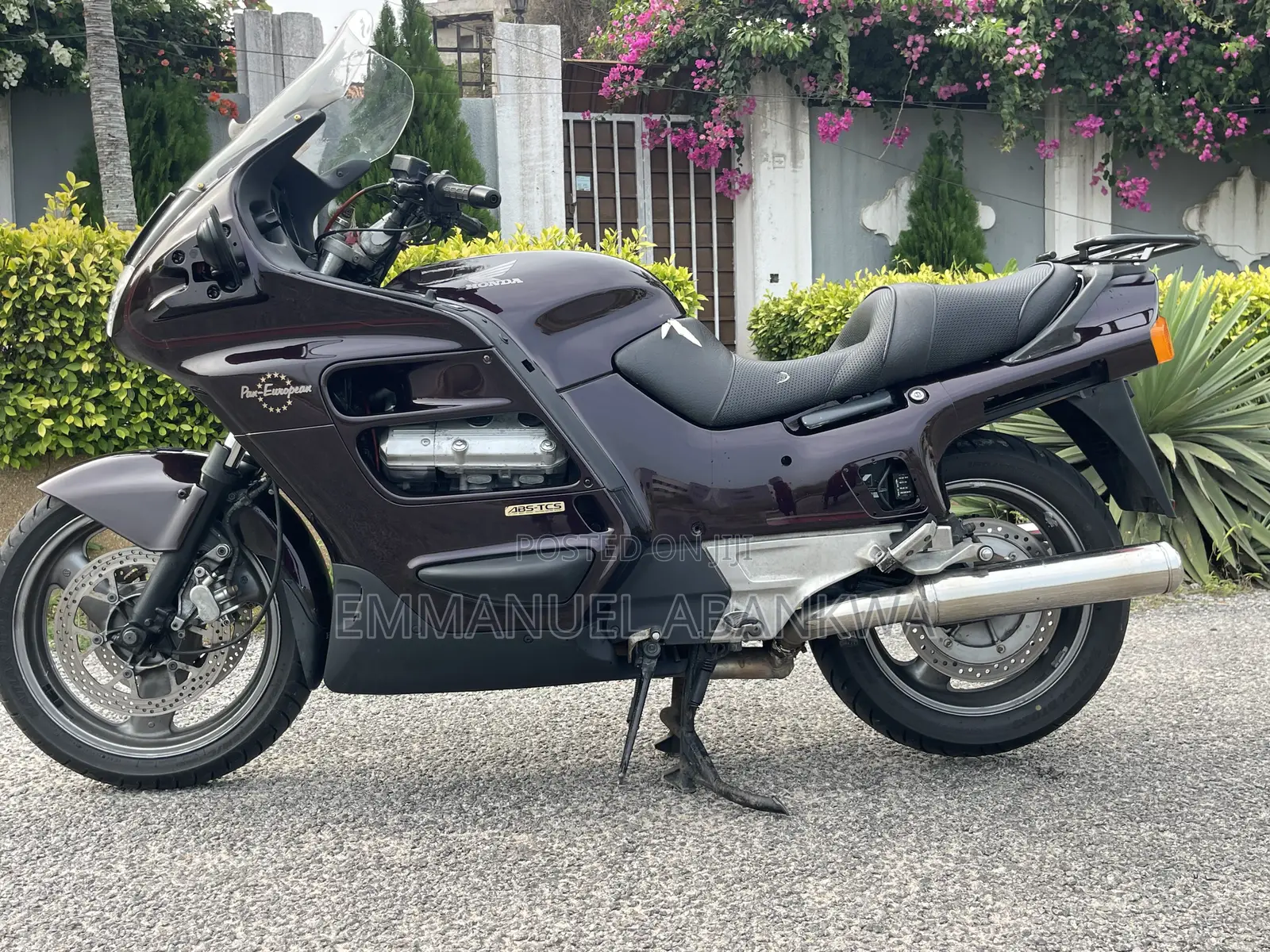 Honda 2004 Brown