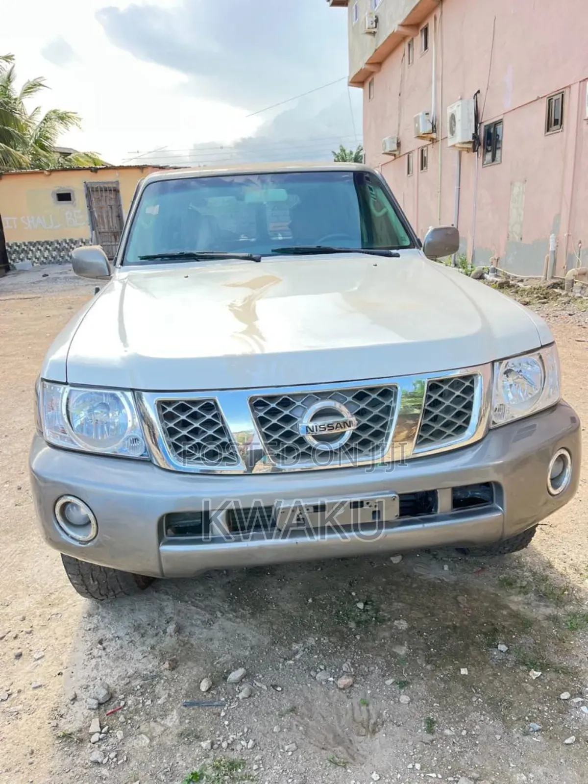 Nissan Patrol 2010 Gray
