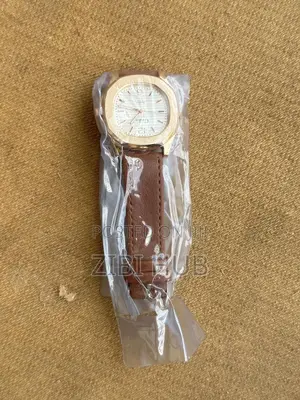 Unisex Leather Watch