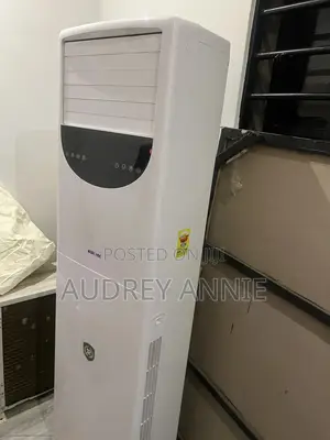 Standing Aircondion And 2.5 Hp