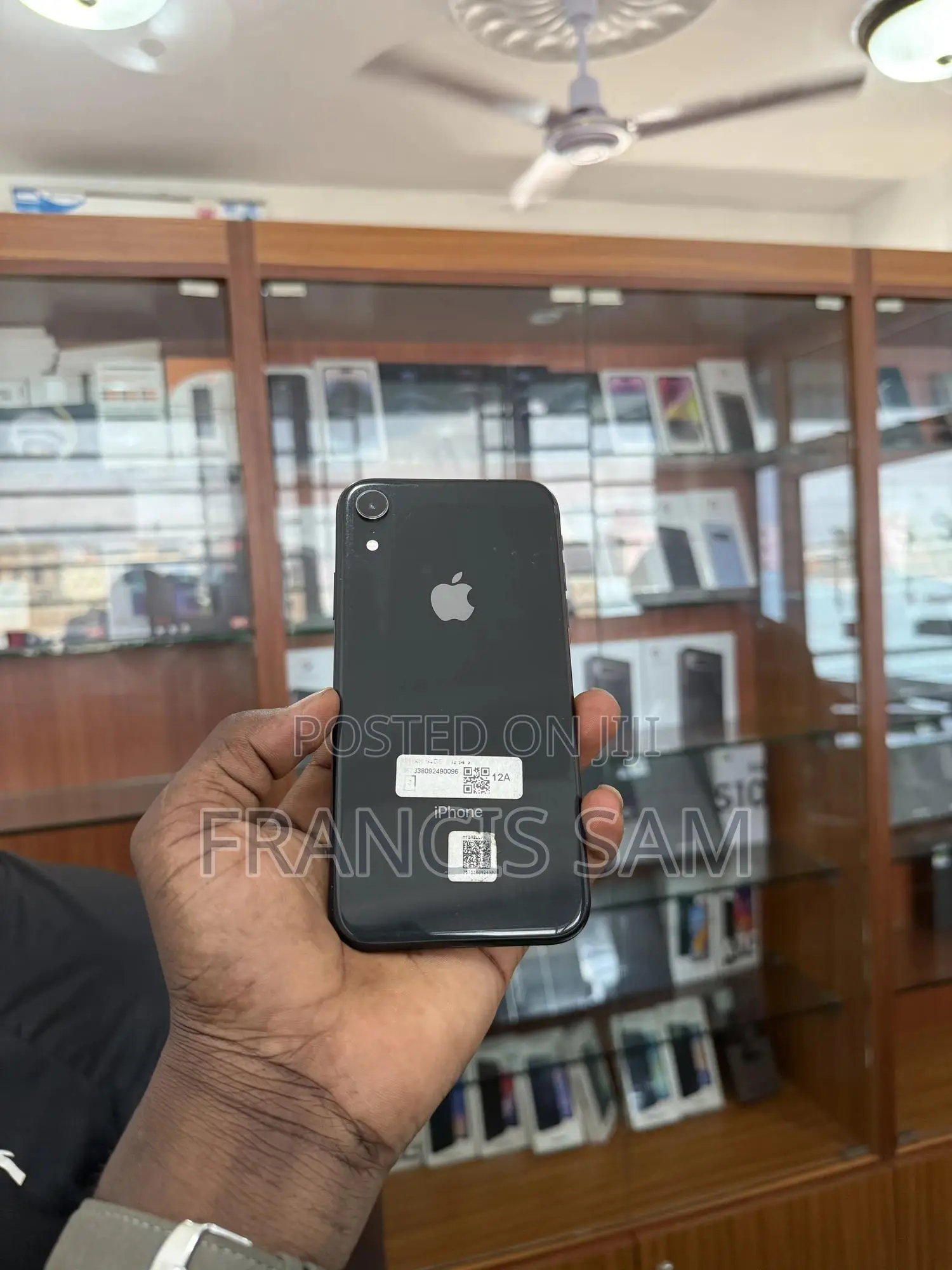 Apple iPhone XR 64 GB Black
