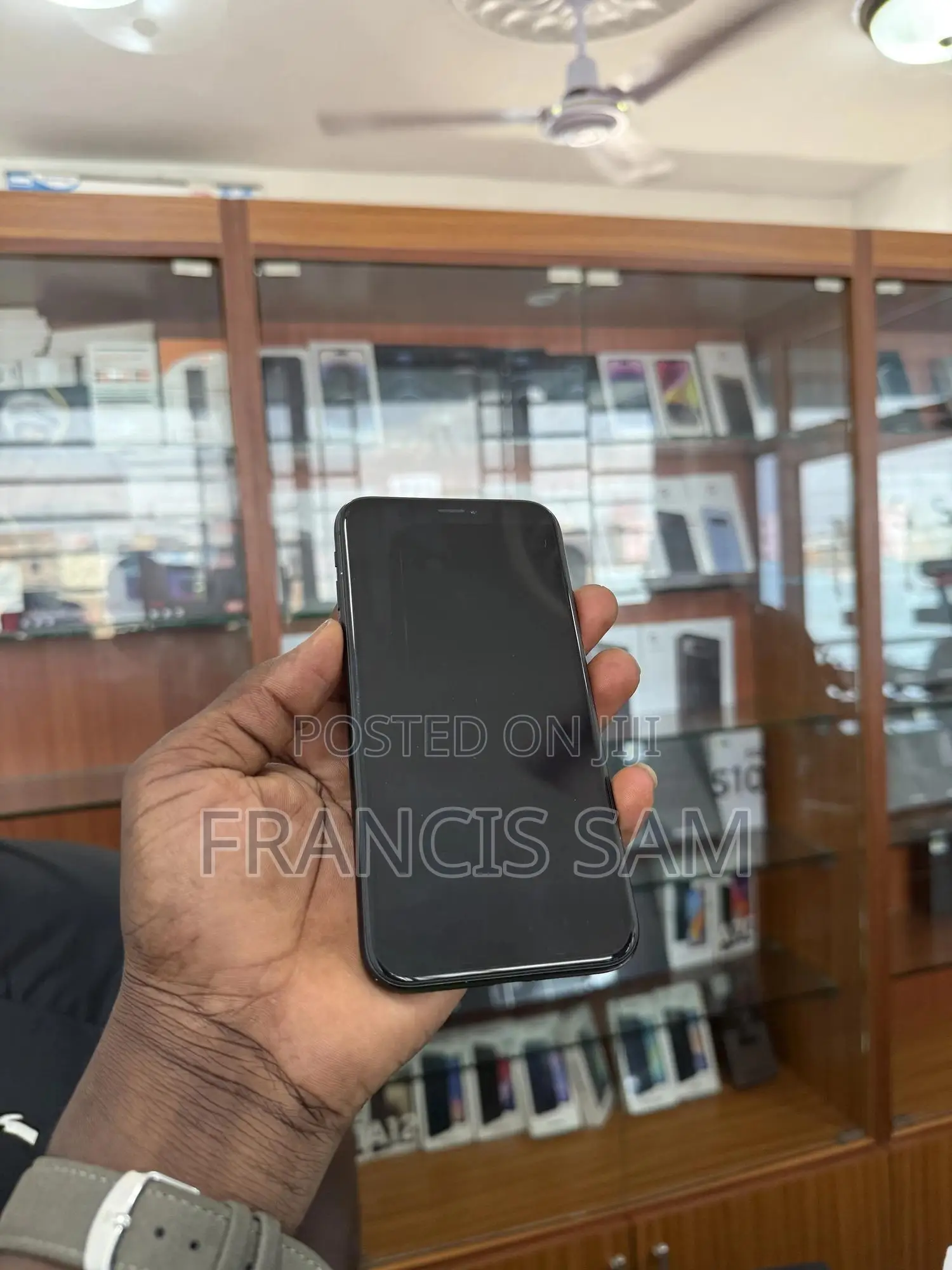 Apple iPhone XR 64 GB Black