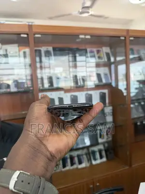 Apple iPhone XR 64 GB Black