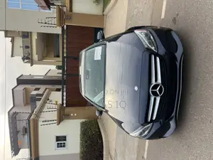 Mercedes-Benz C300 Luxury 4matic Sedan AWD (2.0L 4cyl 7A) 2017 Blue