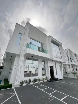 Building Contractor With Experience Mason Team