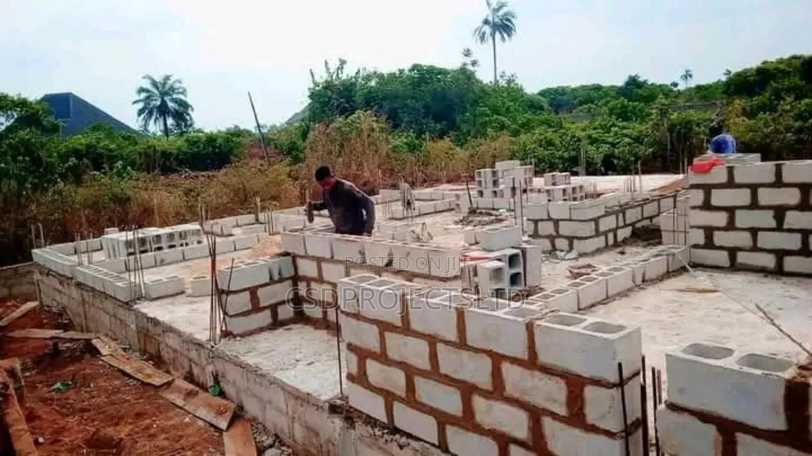Building Contractor With Experience Mason Team