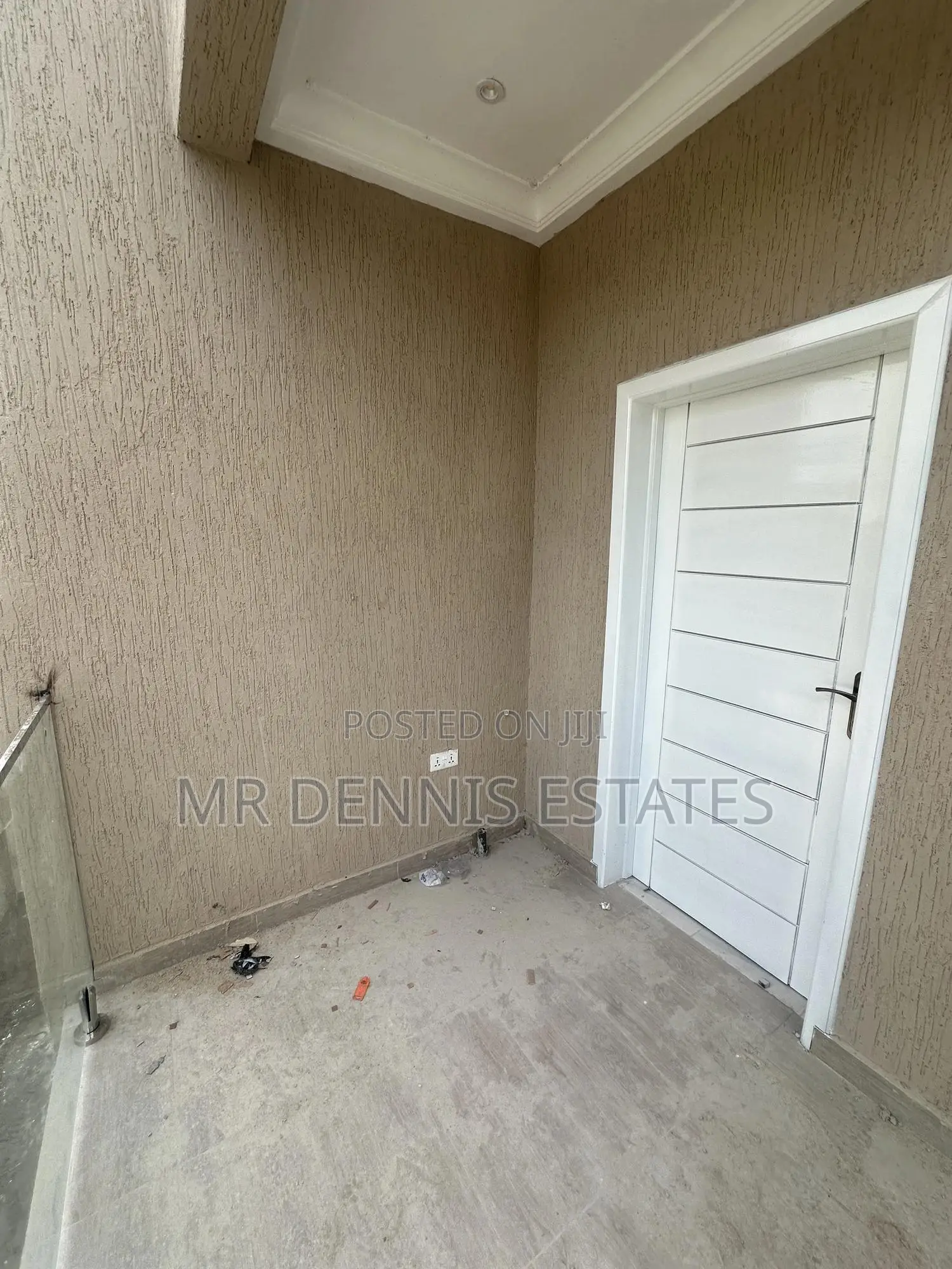 1bdrm Room & Parlour in Westhills Mall for rent