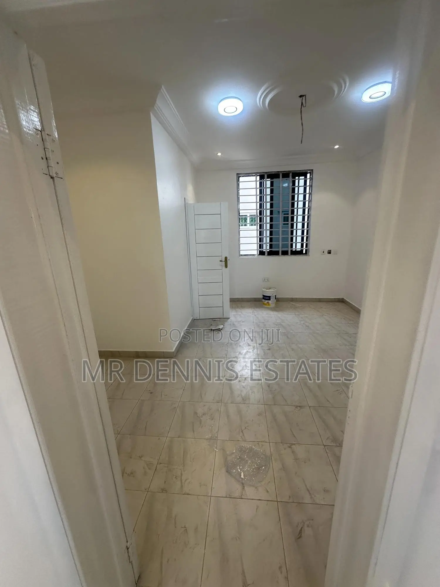 1bdrm Room & Parlour in Westhills Mall for rent