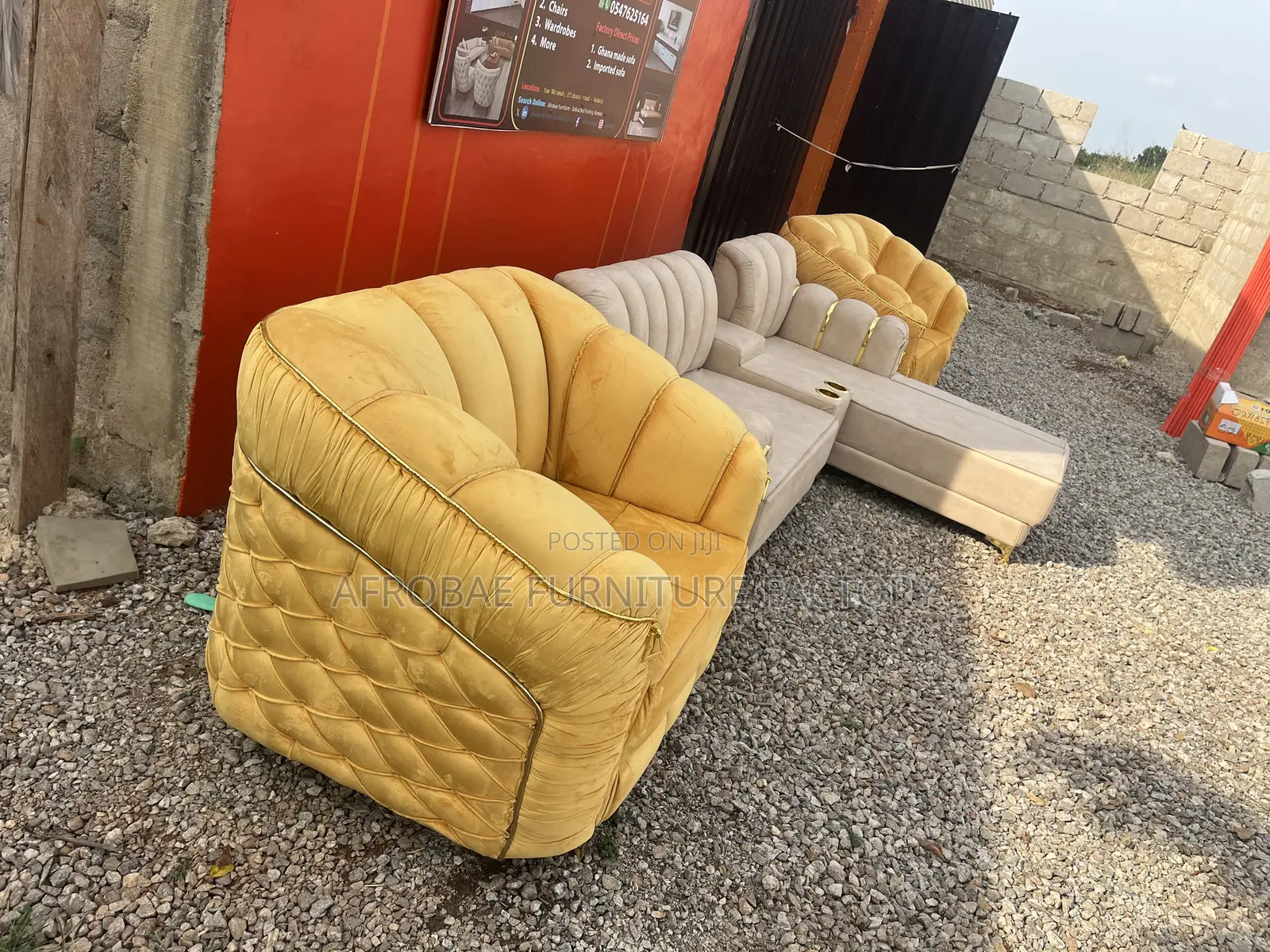 Modern Sofa Set