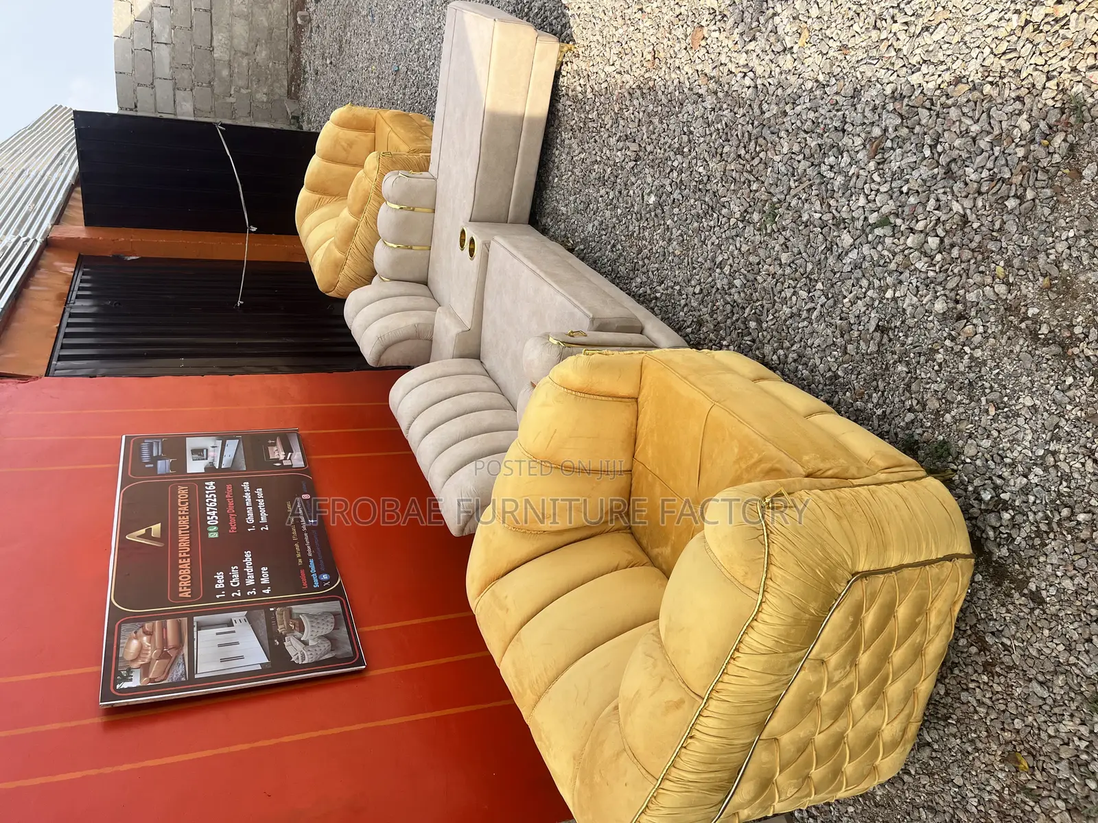 Modern Sofa Set