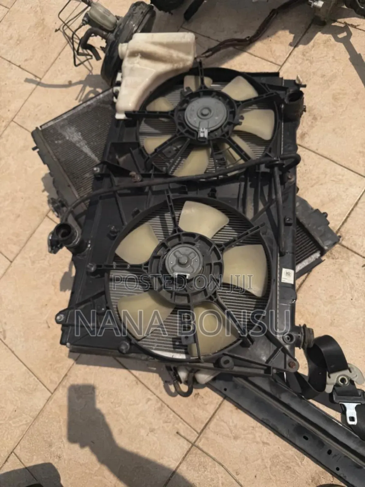 Toyota Voxy Complete Radiator and Cooling Fan
