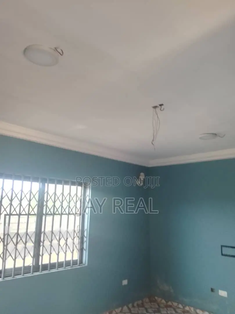 2bdrm Apartment in Jay Real Estate, Awutu Senya East Municipal for rent