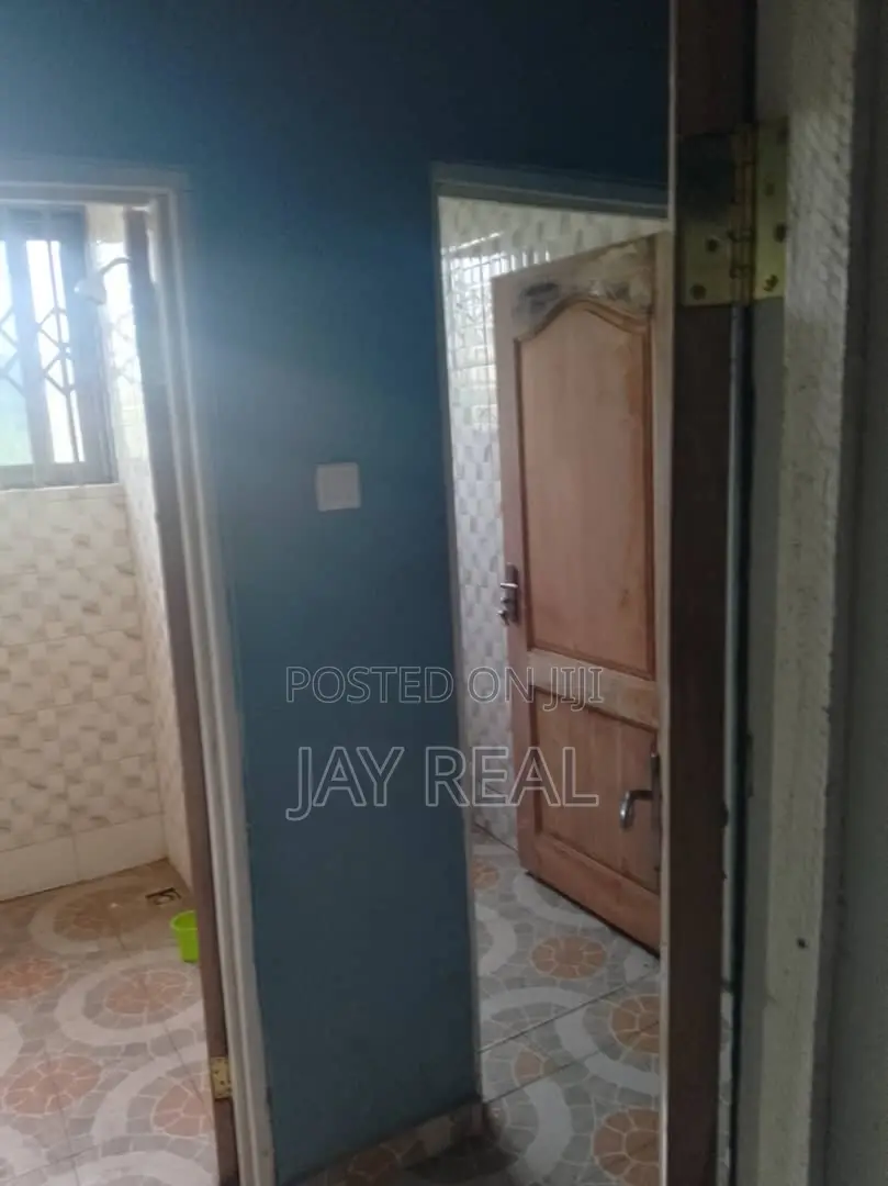 2bdrm Apartment in Jay Real Estate, Awutu Senya East Municipal for rent