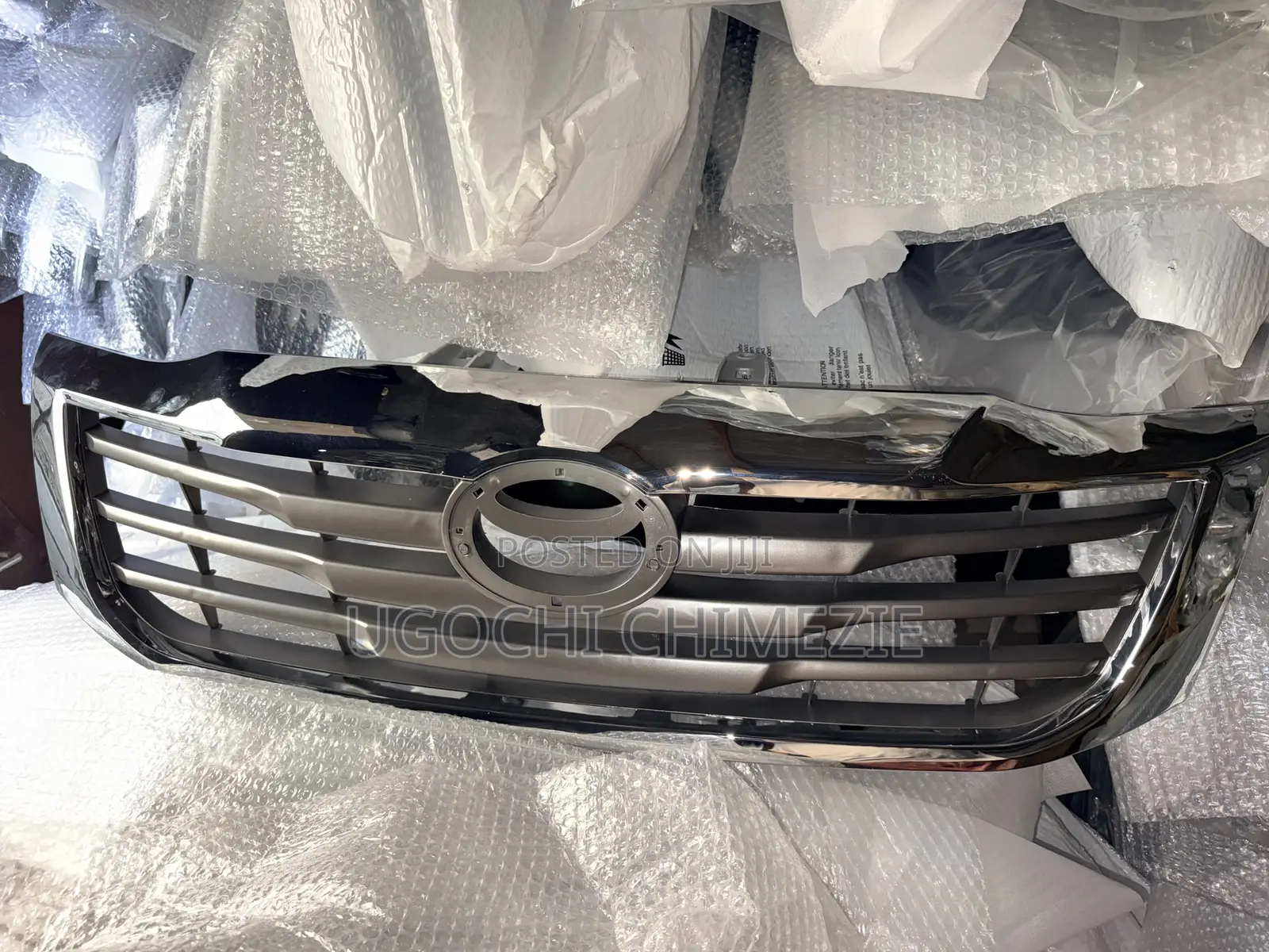 Hilux/Vigo /2013 Top Grille