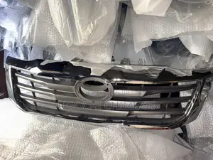 Hilux/Vigo /2013 Top Grille
