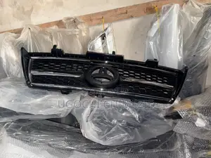 Toyota Rav4 2010/2011/2012 Top Grille
