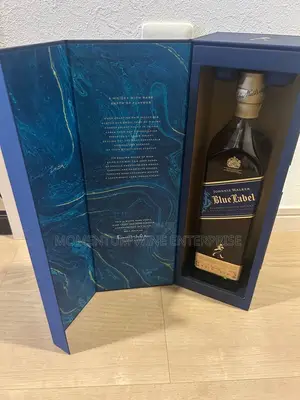 Johnnie Walker Blue Label Blended Scotch Whisky 75cl