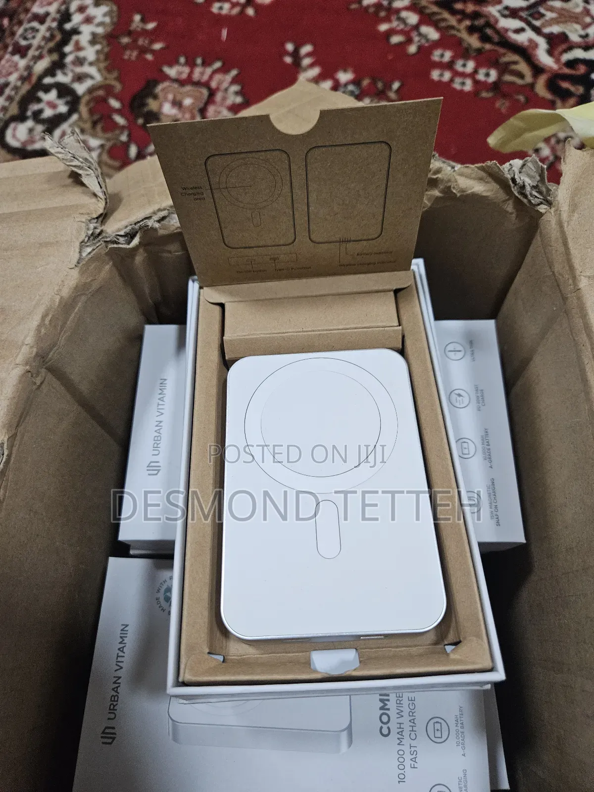 Urban Vitamin Power Bank Wireless Magnetic