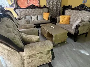 Royal Antique Set