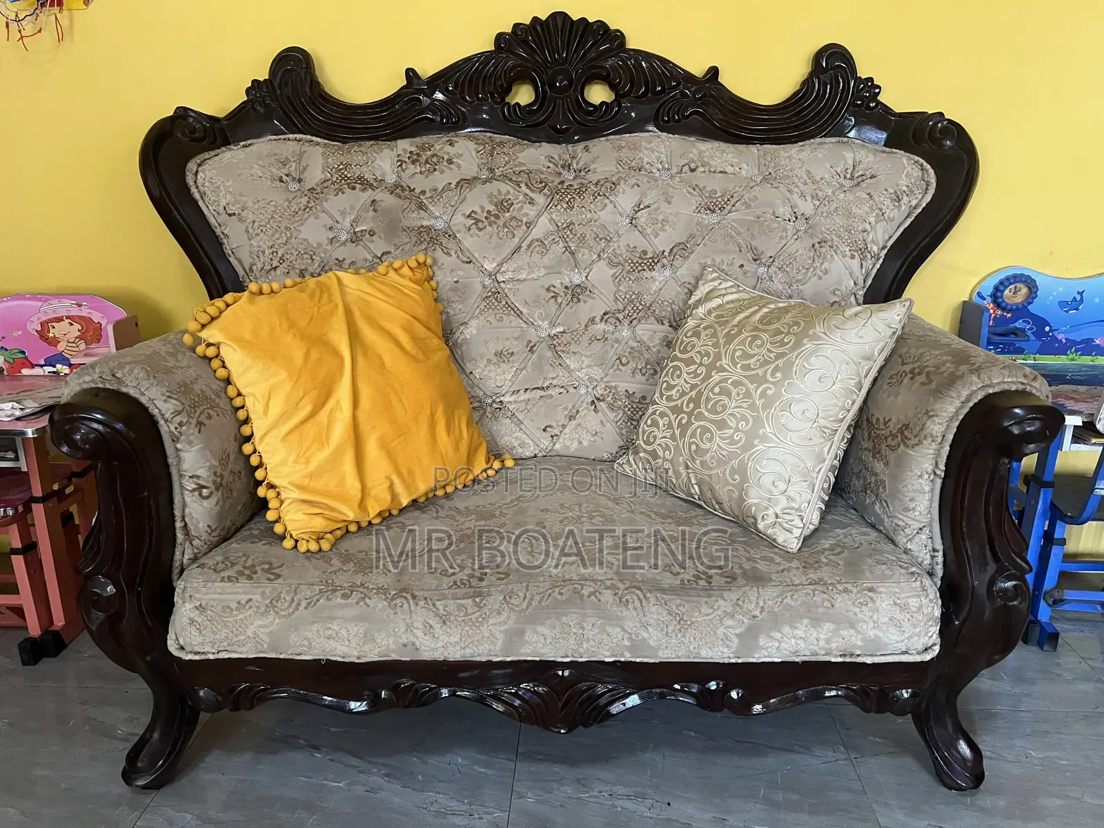 Royal Antique Set
