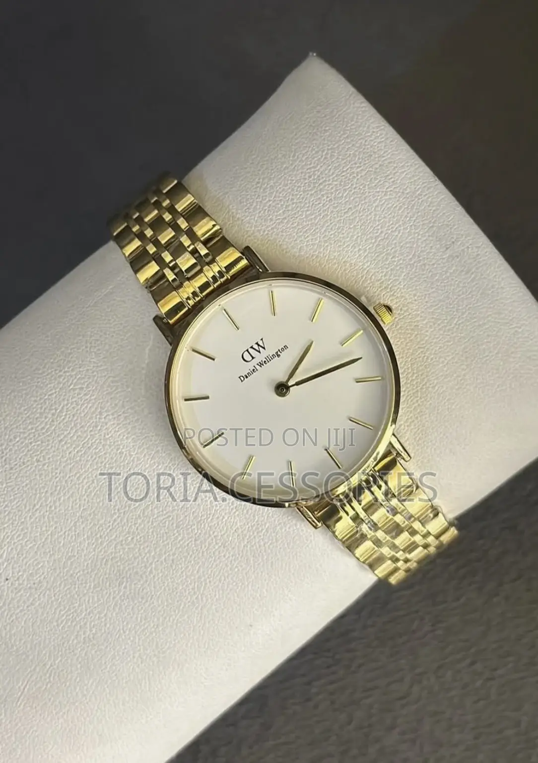 Curren Ladies Watch