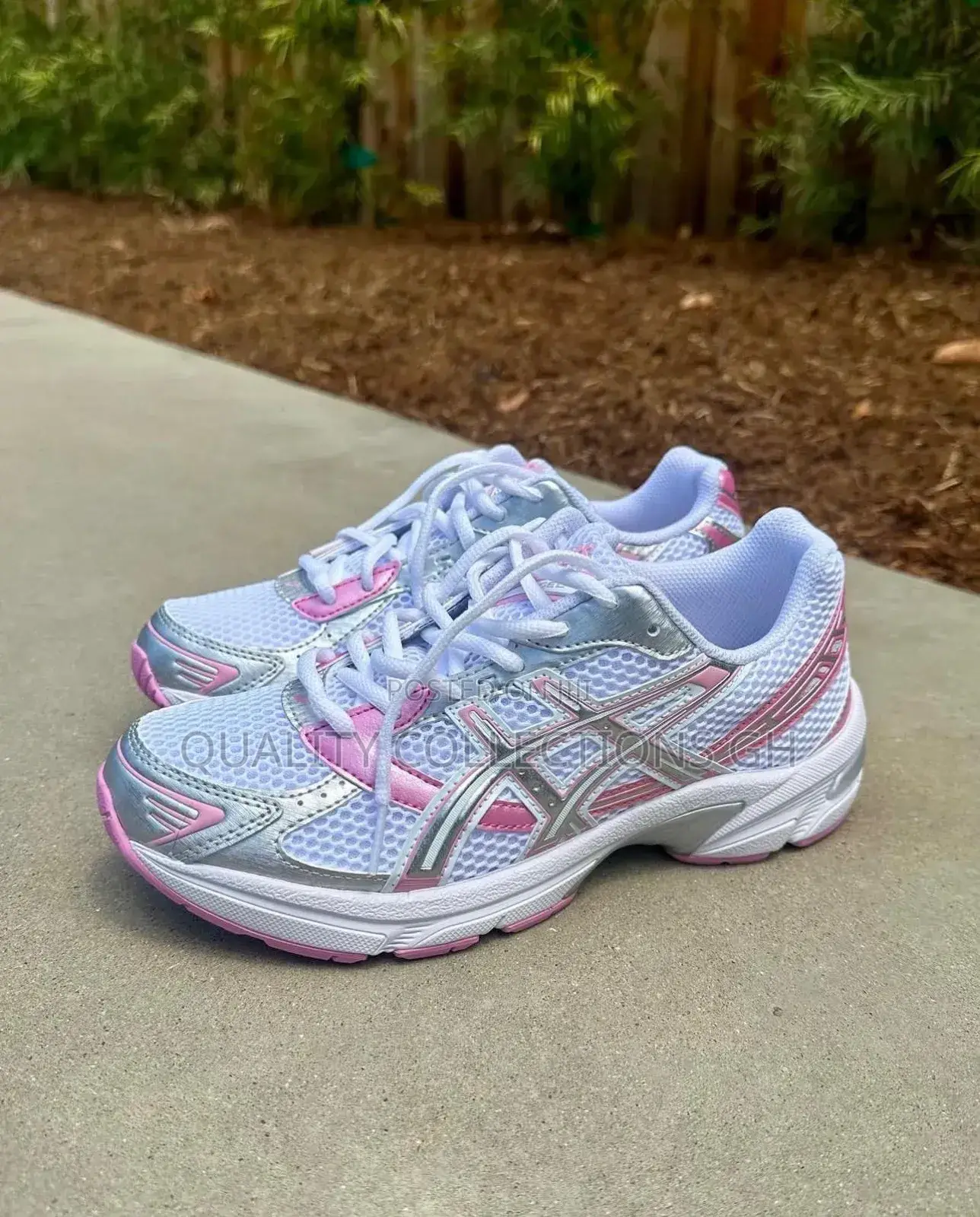 Asics Gel Sneakers