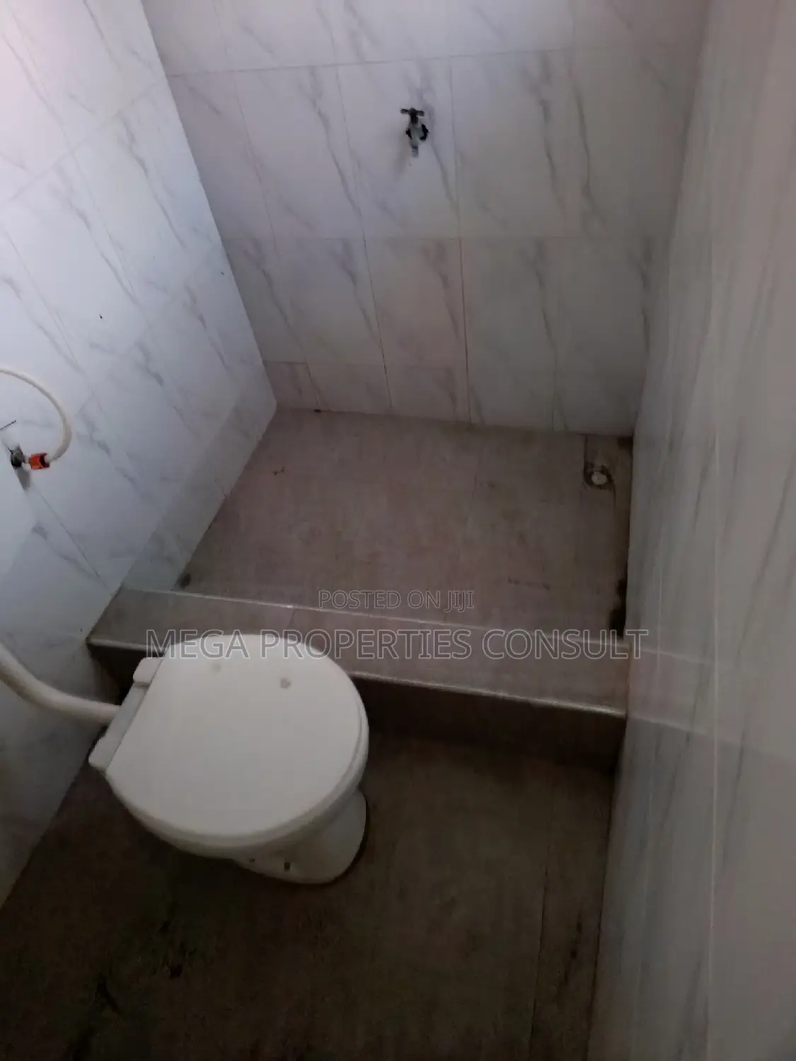 3bdrm Apartment in Achimota for rent
