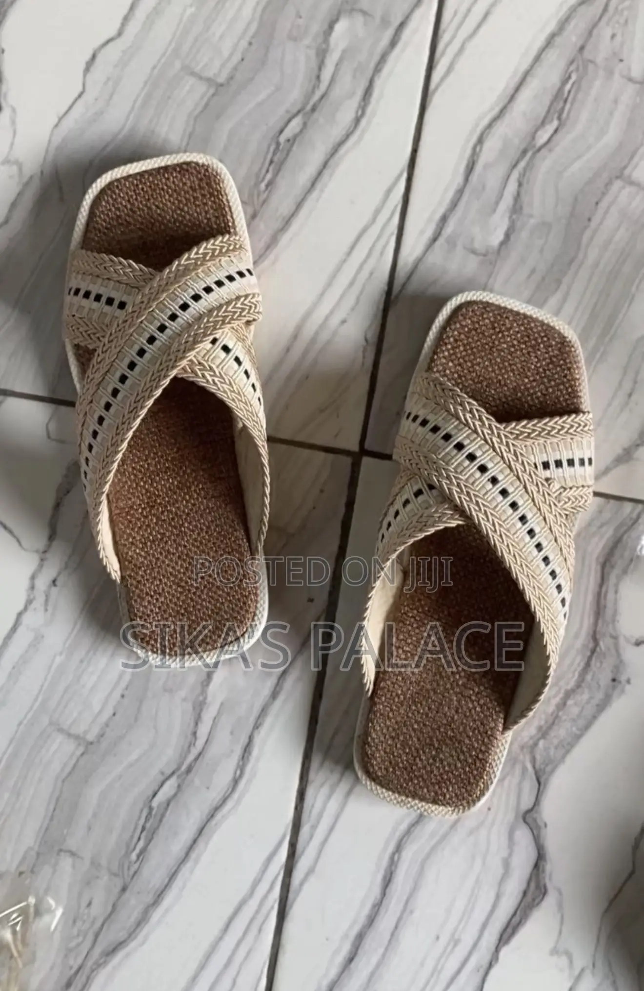 Beige Linen Slippers
