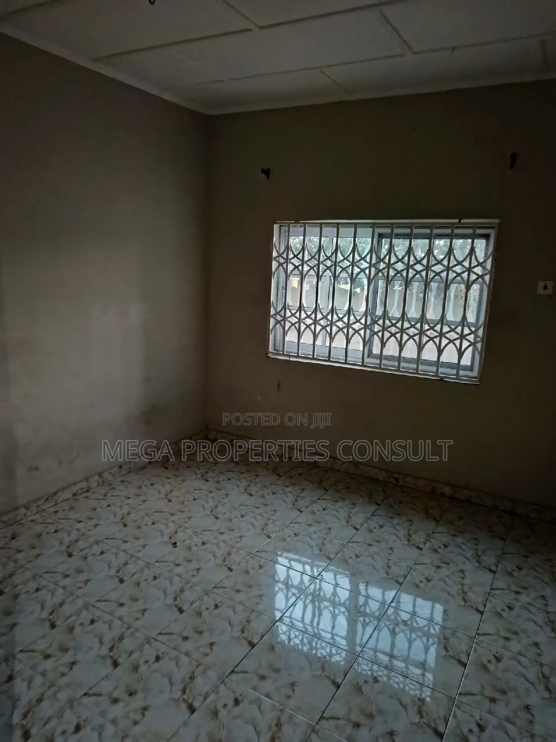 3bdrm Apartment in Achimota for rent