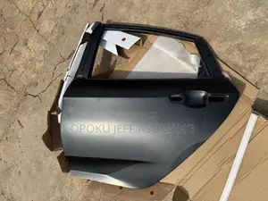 Honda Civic 2016 - 2021 Back Door Left