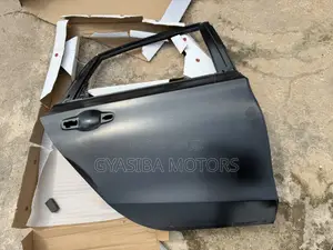 Honda Civic 2022 - 2025 Back Door Right