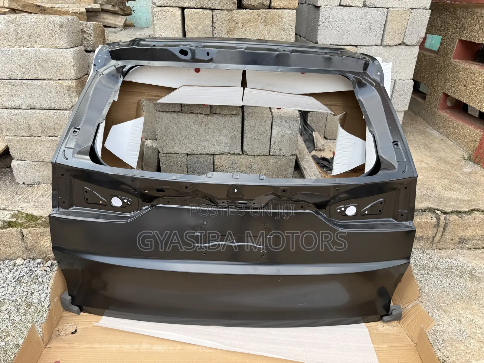 Crv 2023 - 2025 Rear / Boot Brand