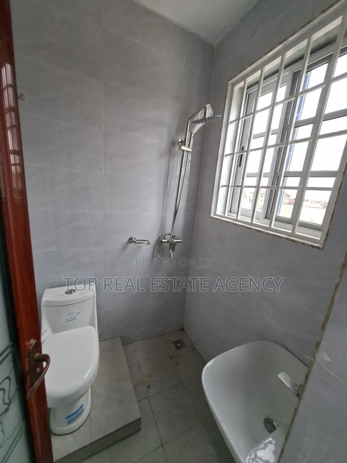 2bdrm Apartment in Ashomang Estate for rent