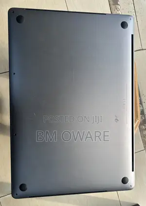 Laptop Apple MacBook Pro 2019 1GB Intel Core i7 SSD 512GB