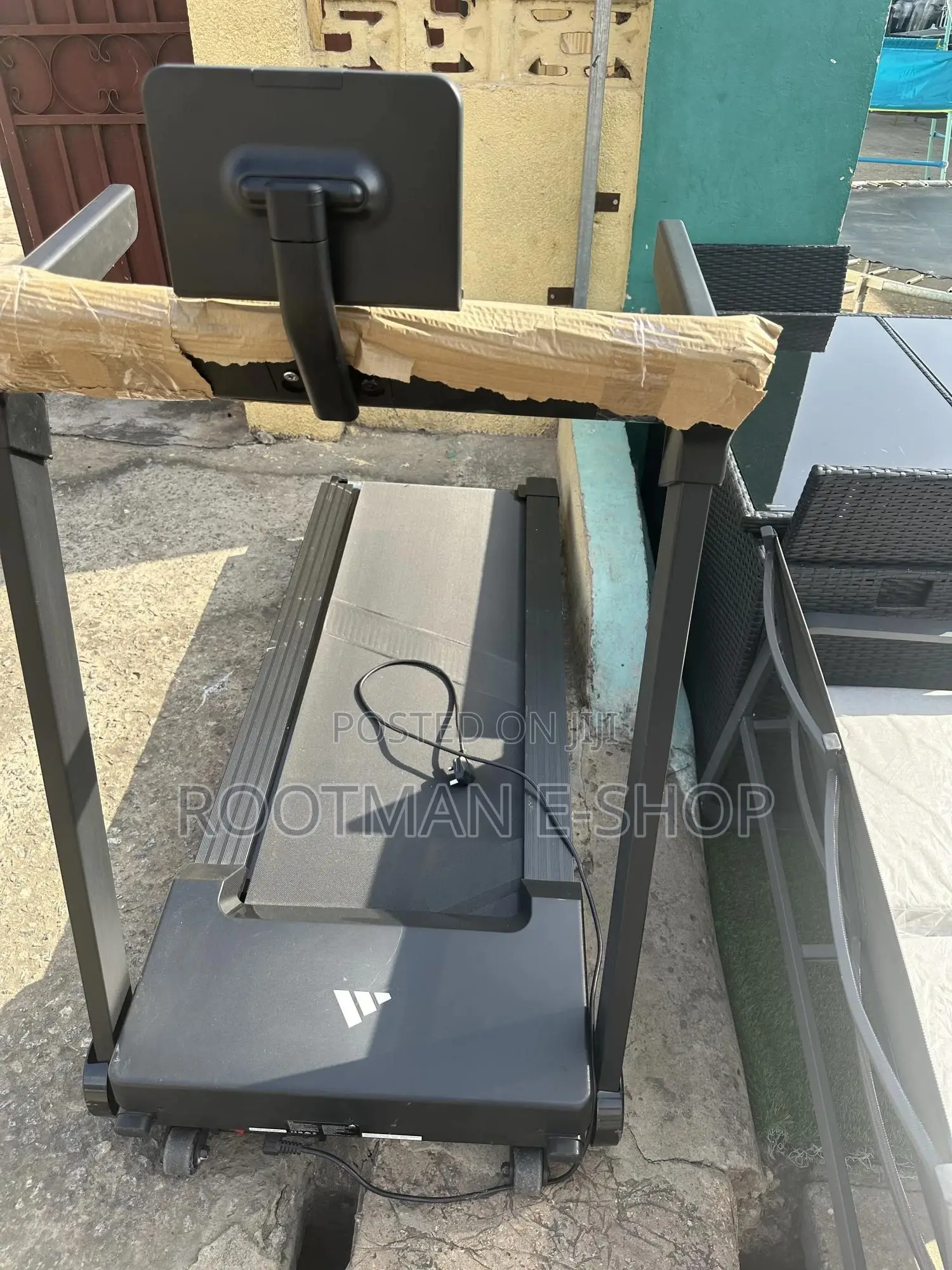 Adidas T-24c Folding Treadmill. In Perfect Condition