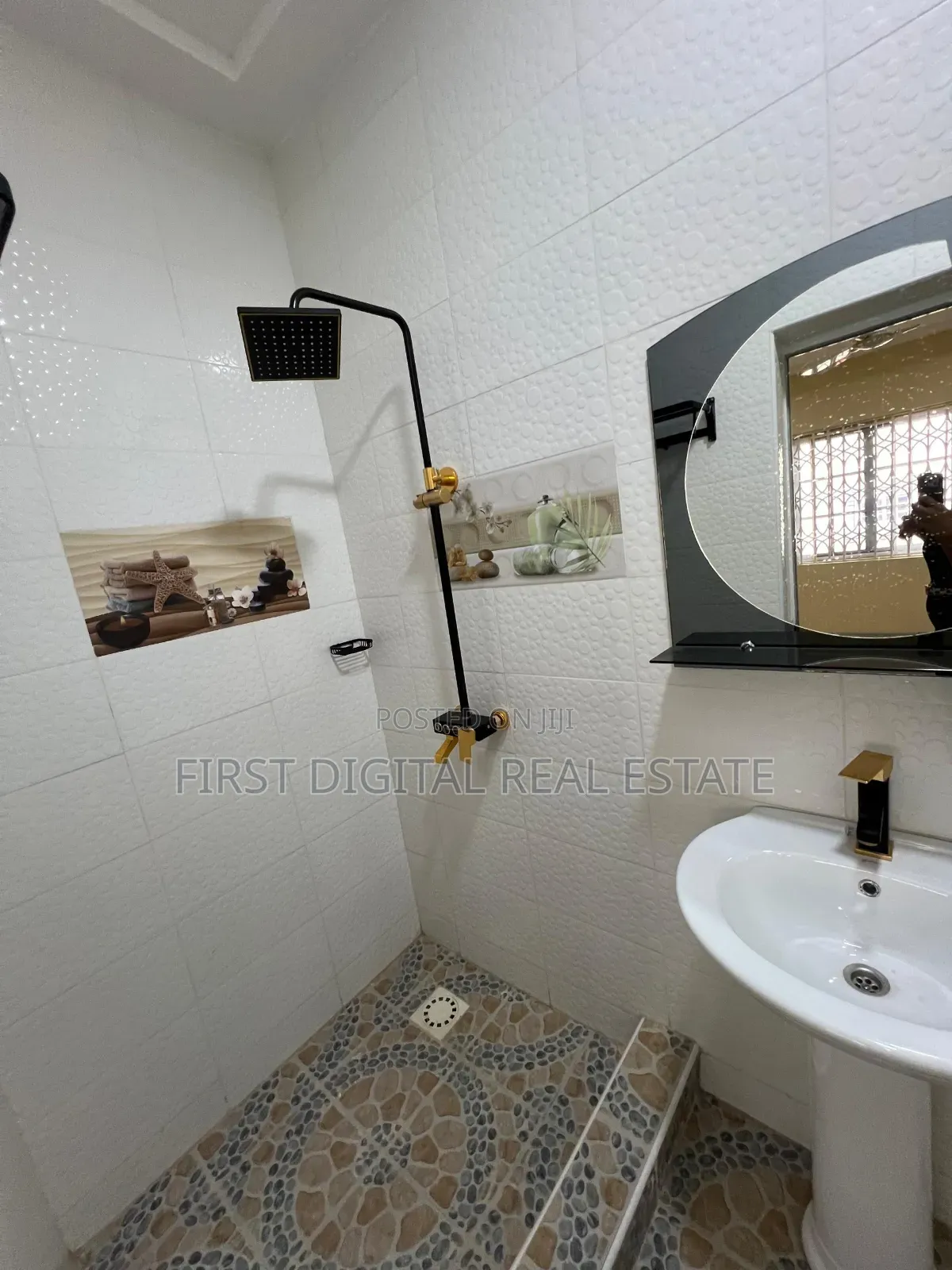 2 Bedroom Furnished Apartment for Rent at Redtop
