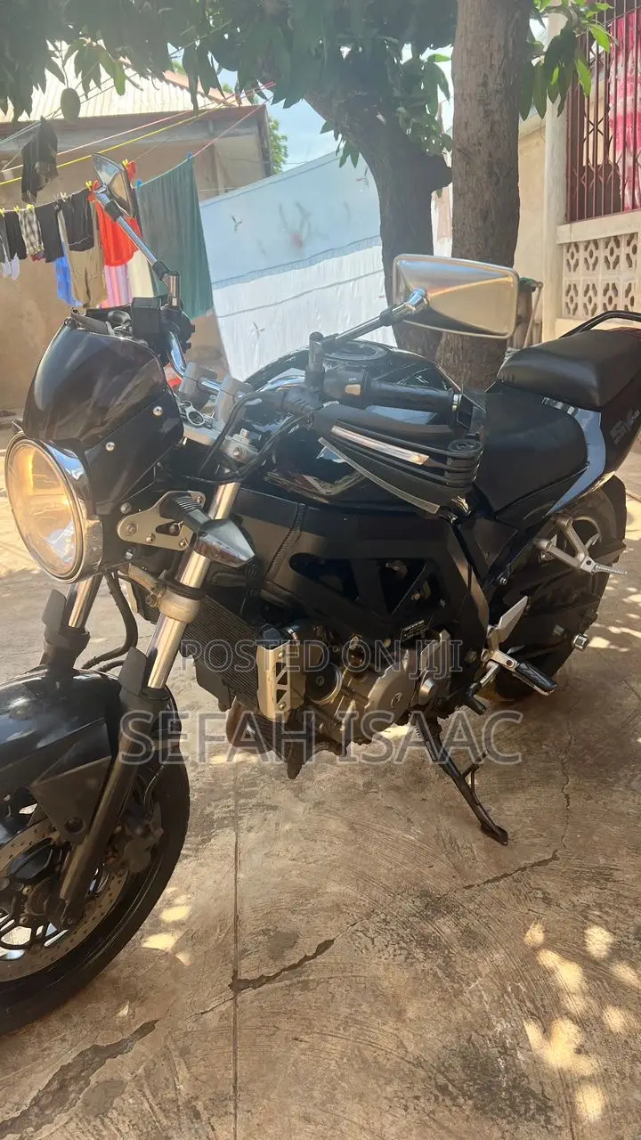 Suzuki Sport 2020 Black